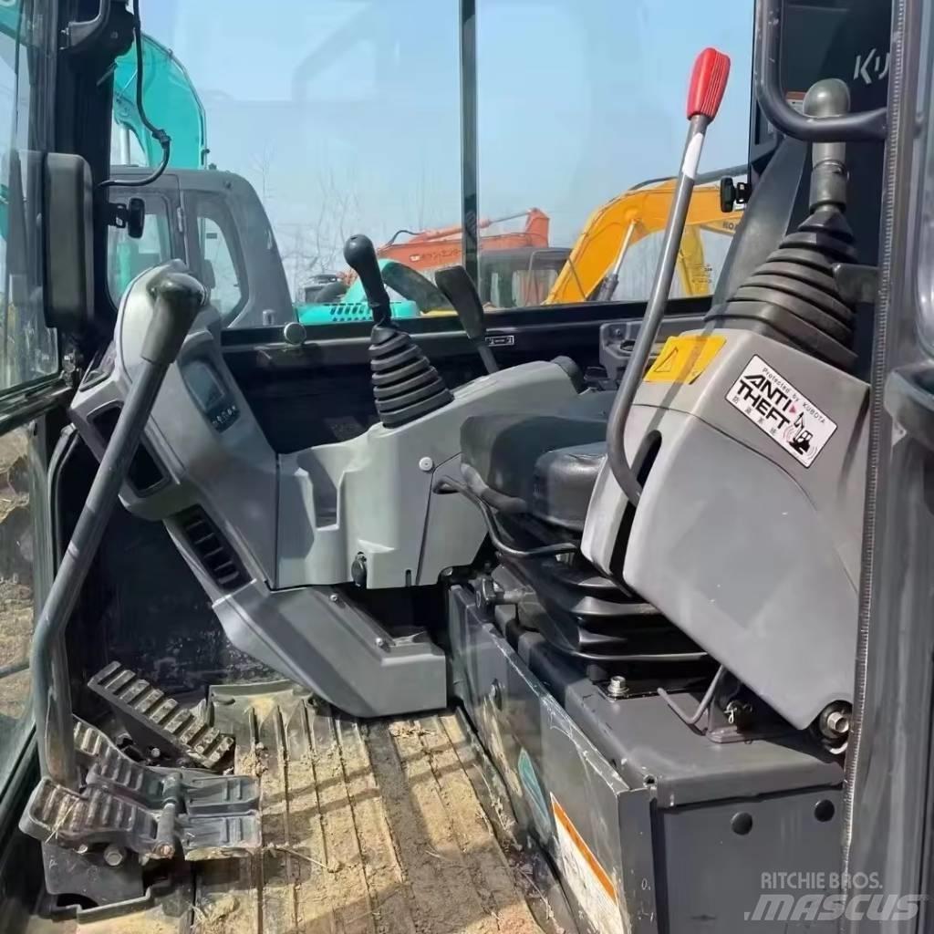 Kubota U 15 Mini rýpadlá < 7t