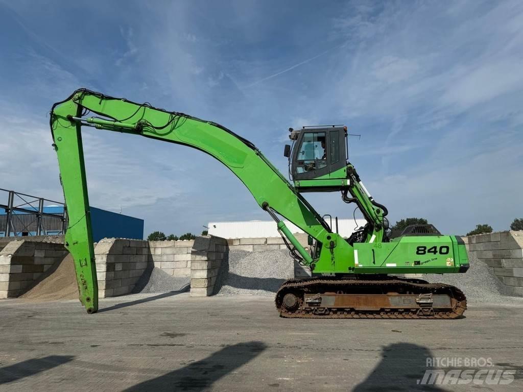 Sennebogen 840R Stroje pre manipuláciu s odpadom