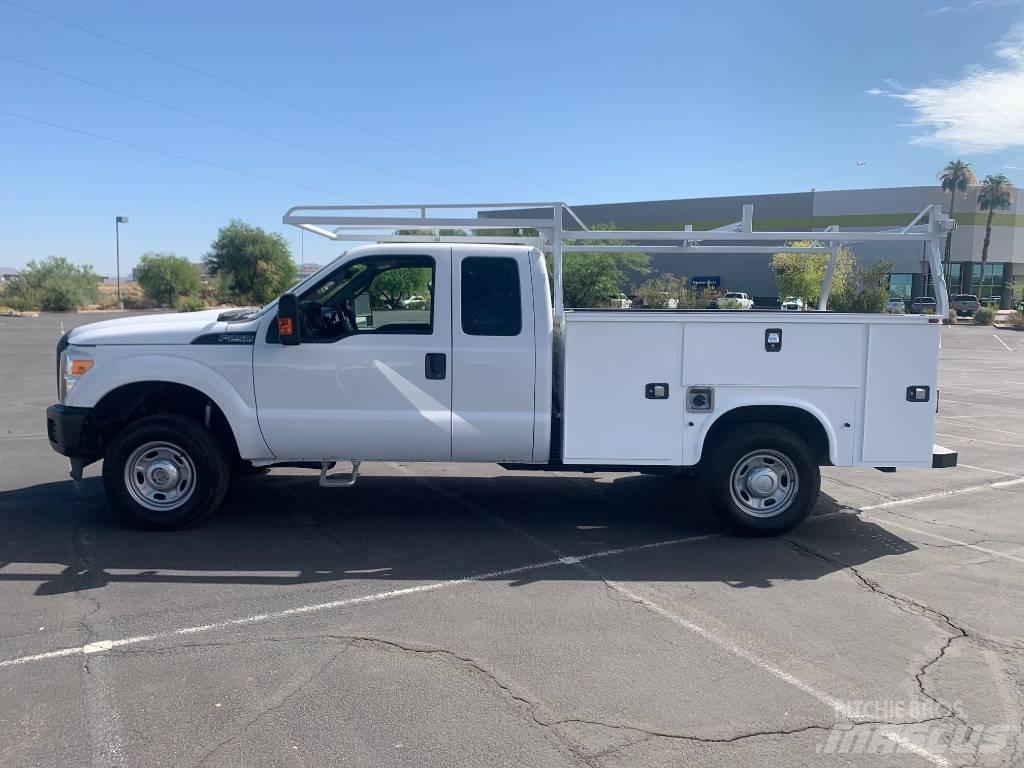 Ford F 250 XL SD Úžitkové vozne