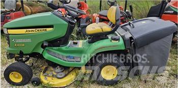 John Deere X 300 R Samochodné kosačky