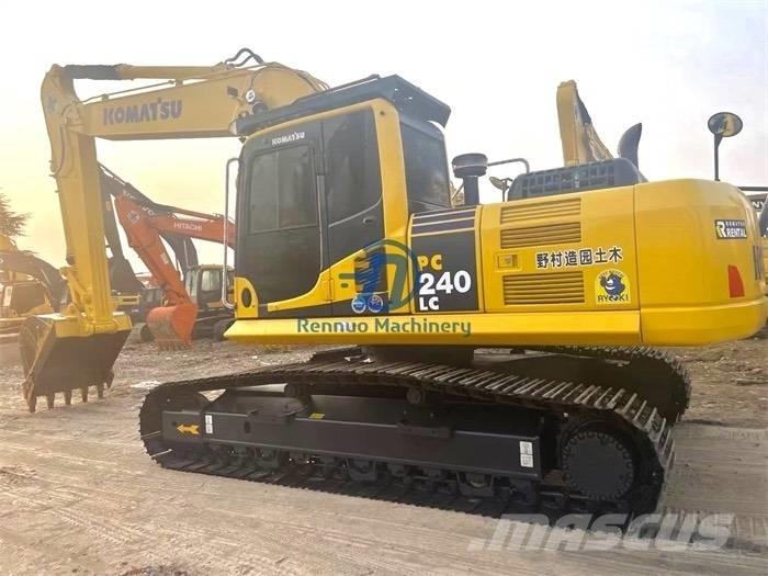 Komatsu PC 240 -8 Pásové rýpadlá