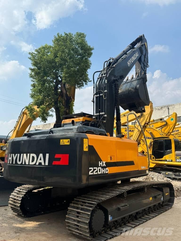 Hyundai HX220HD Midi rýpadlá 7 t - 12 t