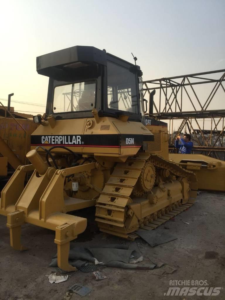 CAT D5N Pásové dozéry
