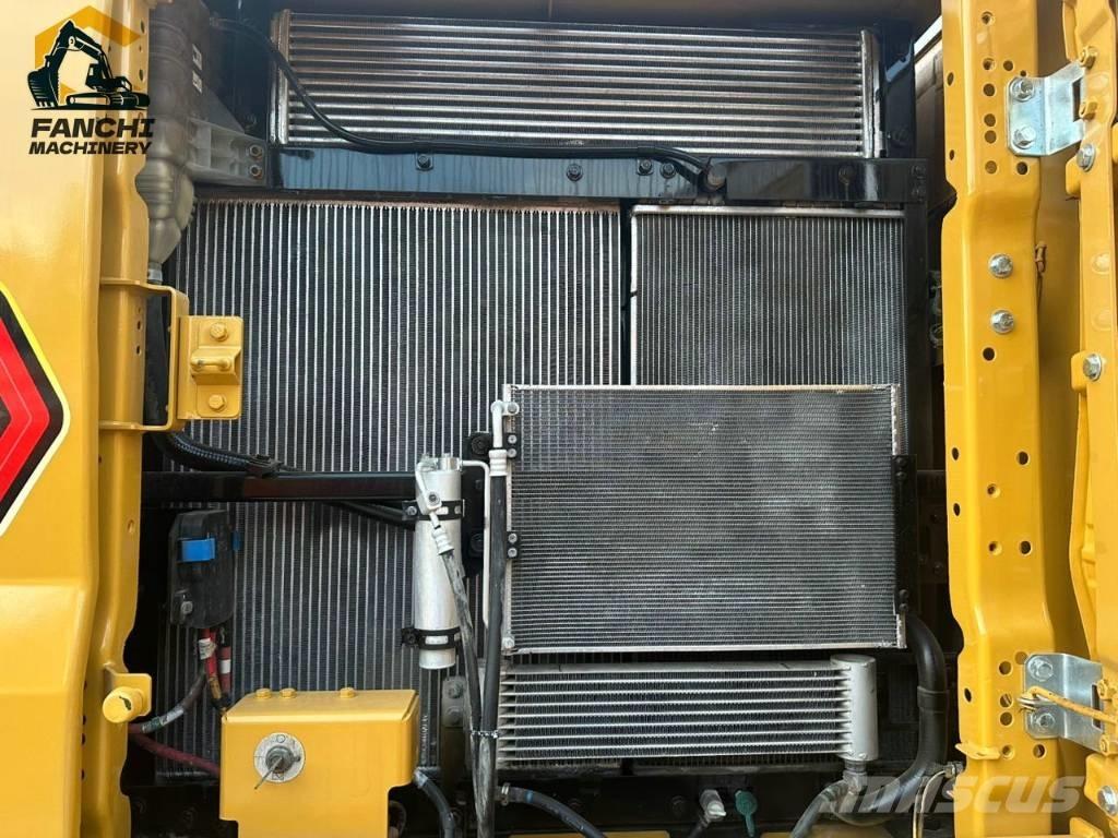 CAT 330 Midi rýpadlá 7 t - 12 t