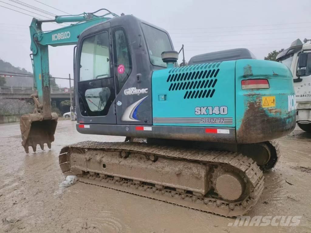 Kobelco SK 140 Pásové rýpadlá