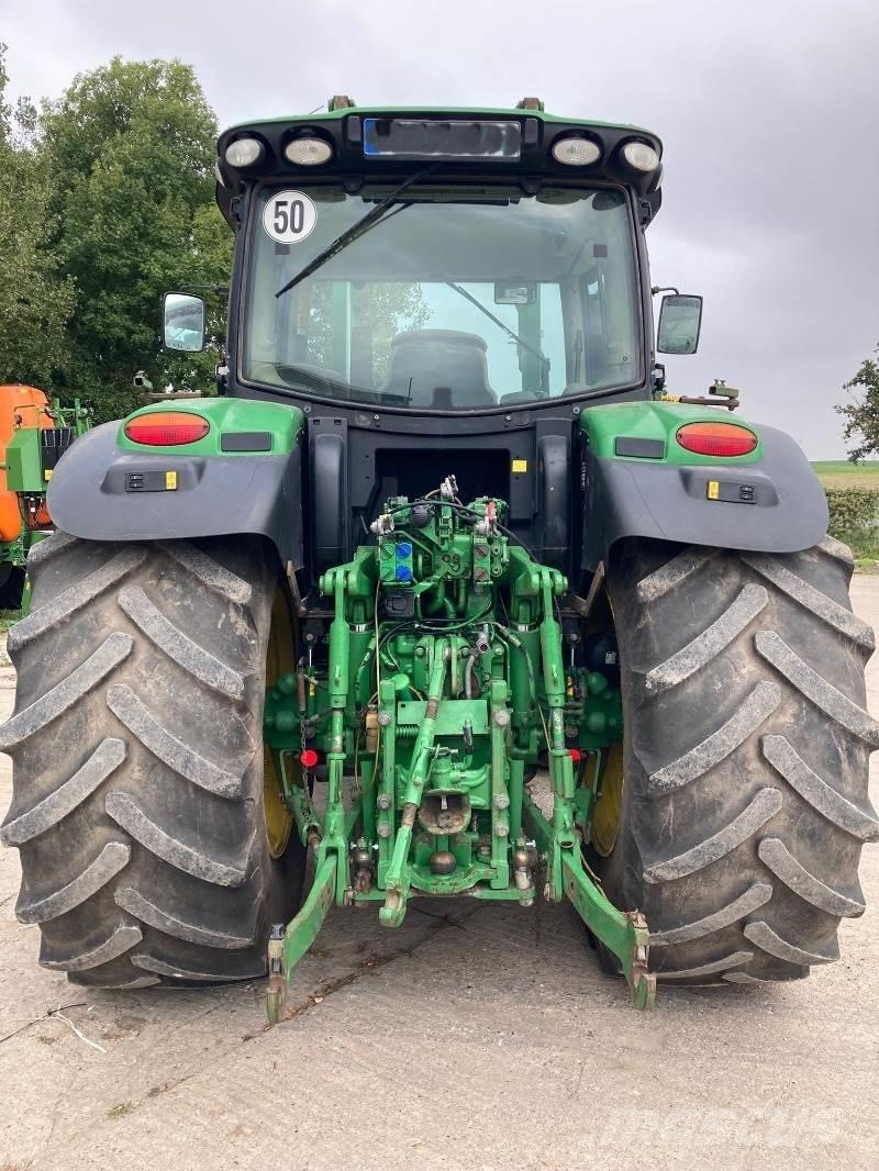 John Deere 6150R Traktory