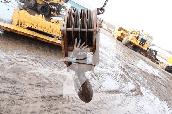 CAT 2876902 Radlice