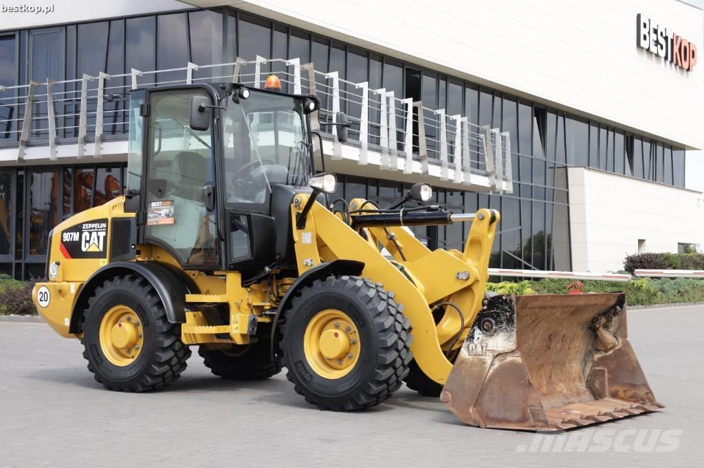 CAT 907 M Kolesové nakladače