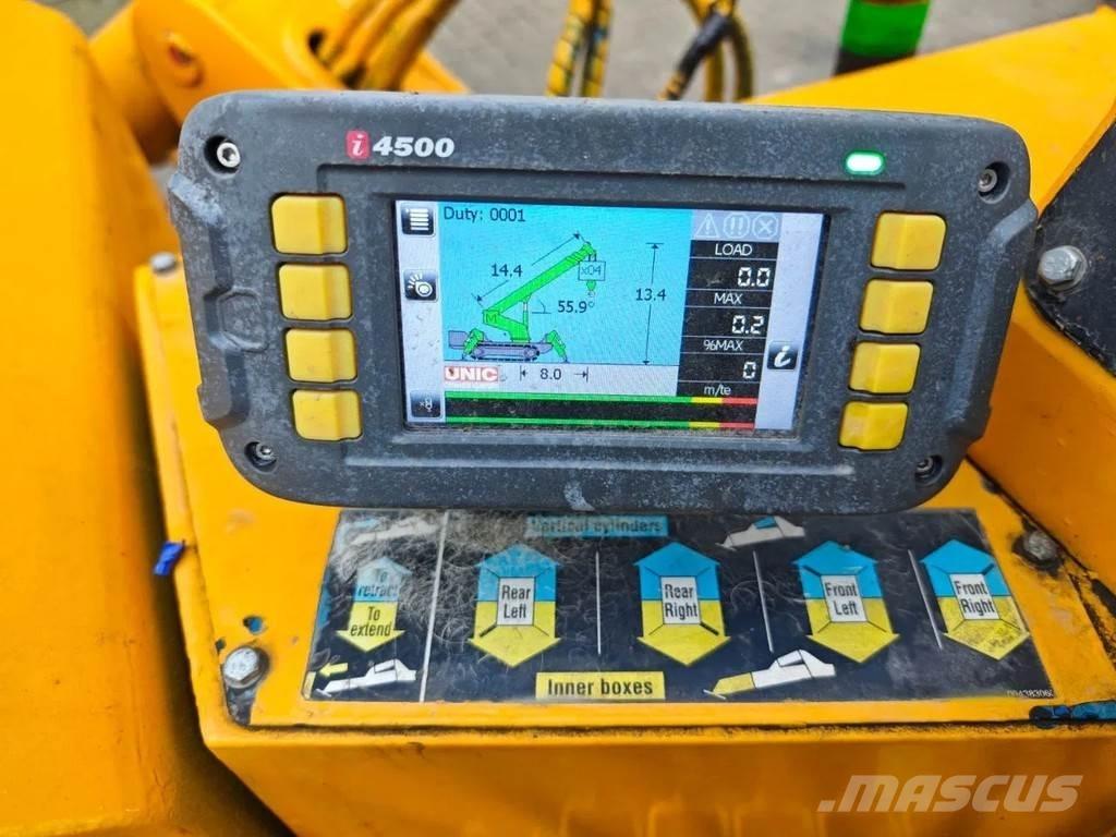 Unic URA 376 C Pásové žeriavy