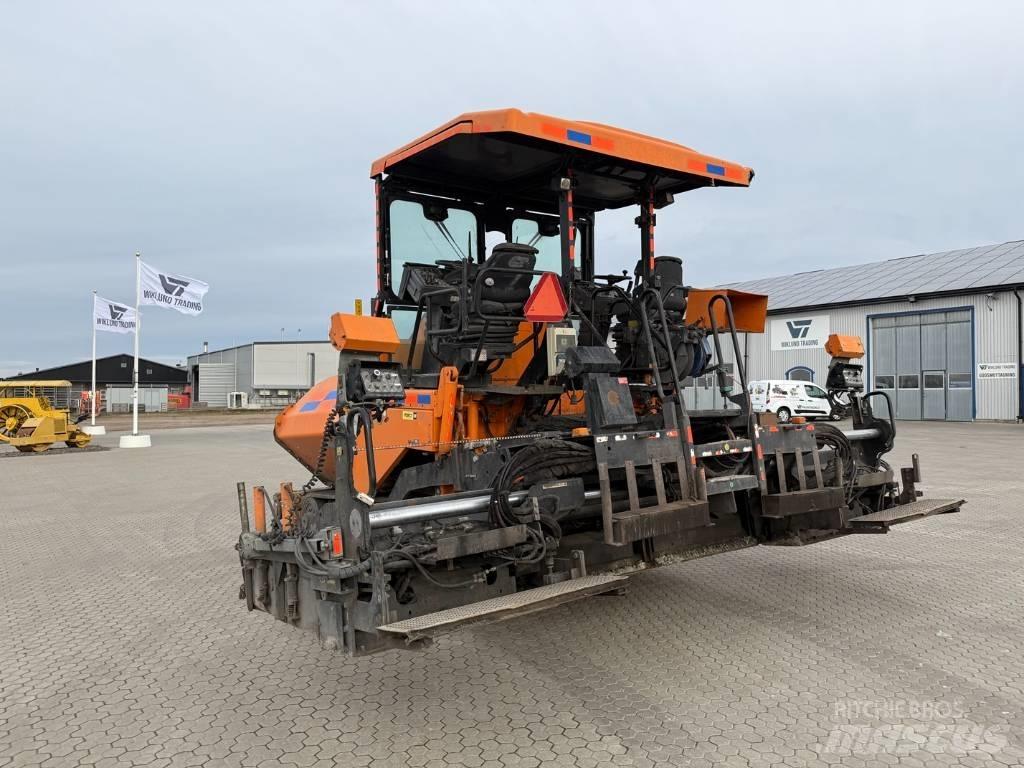 CAT AP 555 E Finišéry