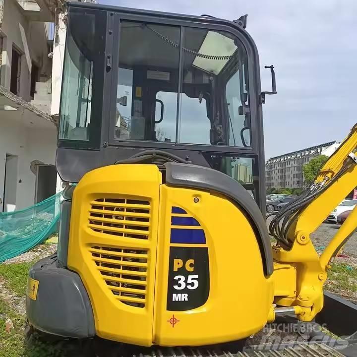 Komatsu PC35MR Pásové rýpadlá
