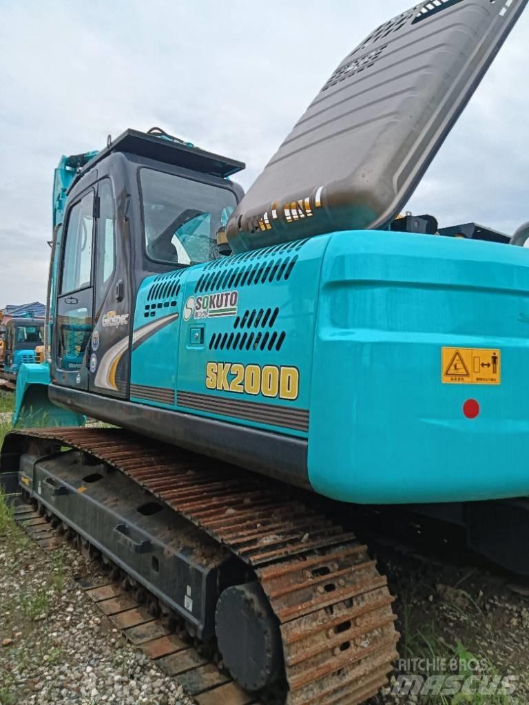 Kobelco SK 200 Midi rýpadlá 7 t - 12 t