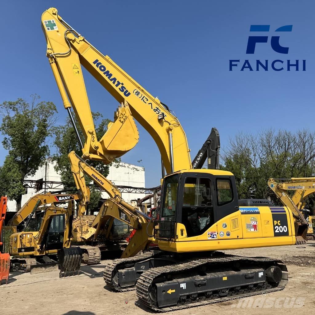 Komatsu PC 200 Pásové rýpadlá