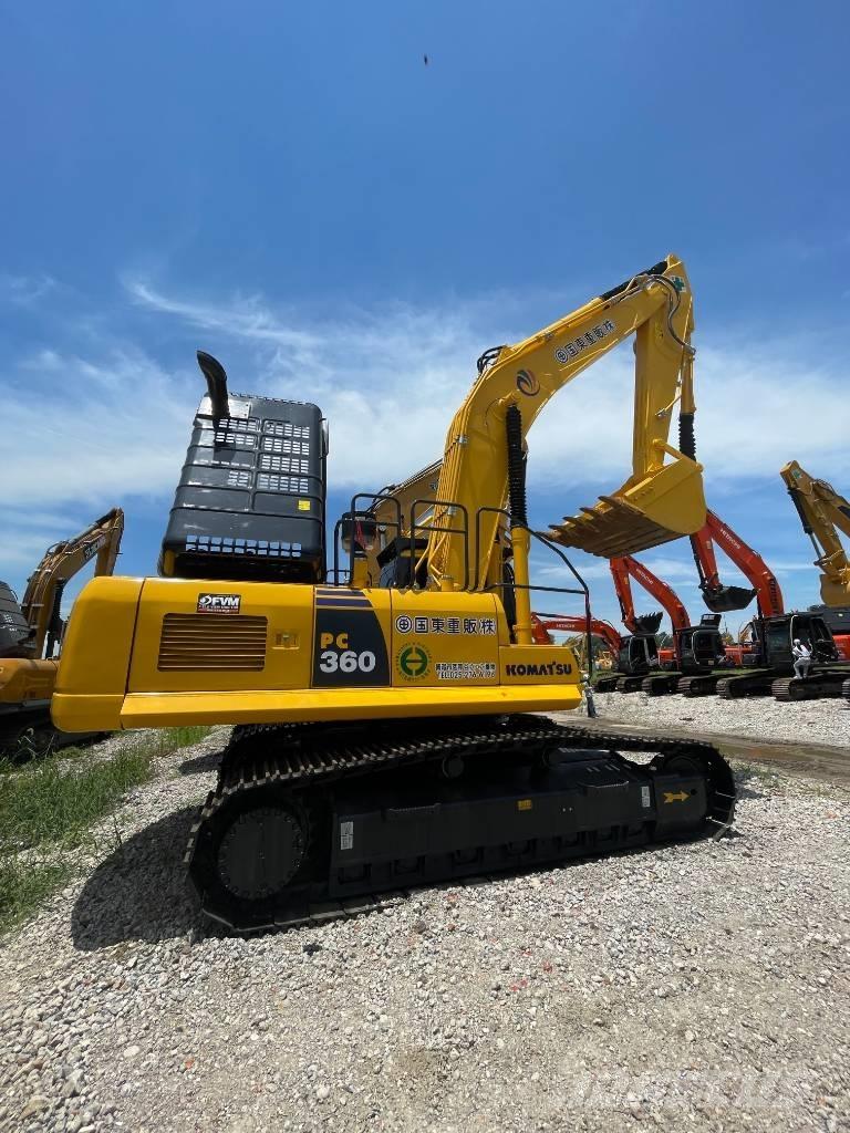 Komatsu PC 360 Pásové rýpadlá