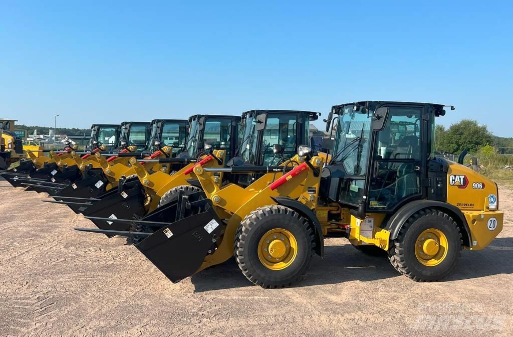 CAT 906 - RENTAL Kolesové nakladače