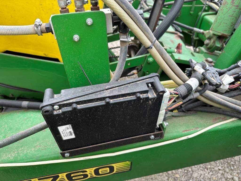 John Deere 1760 Sadiace stroje