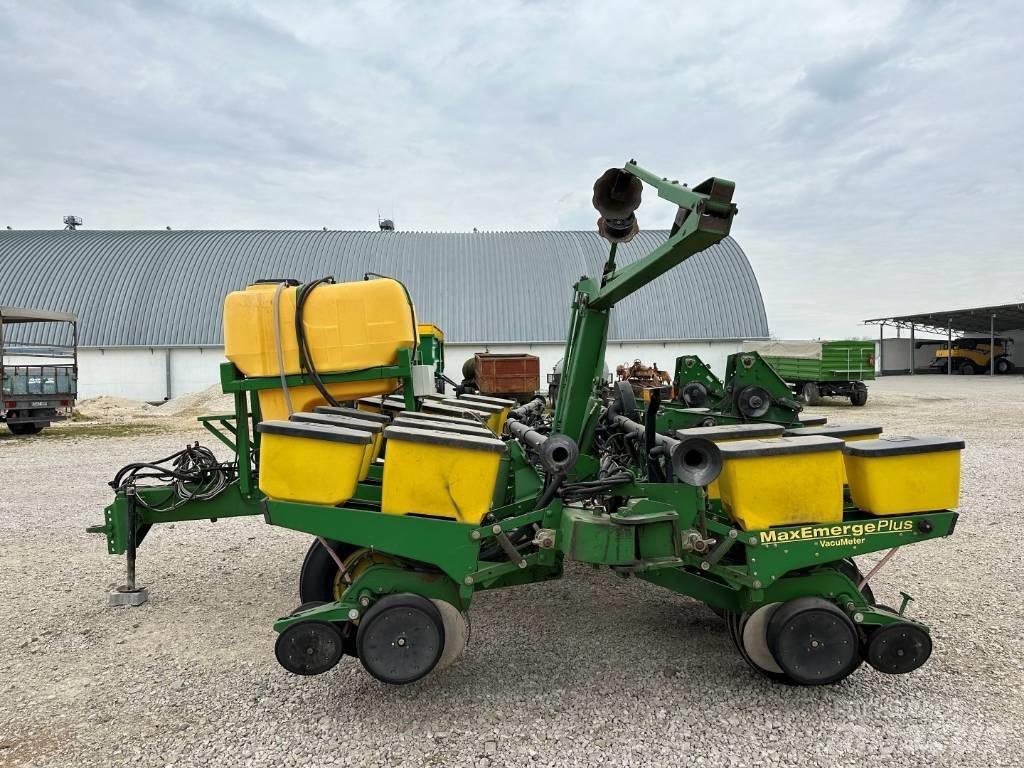 John Deere 1760 Sadiace stroje