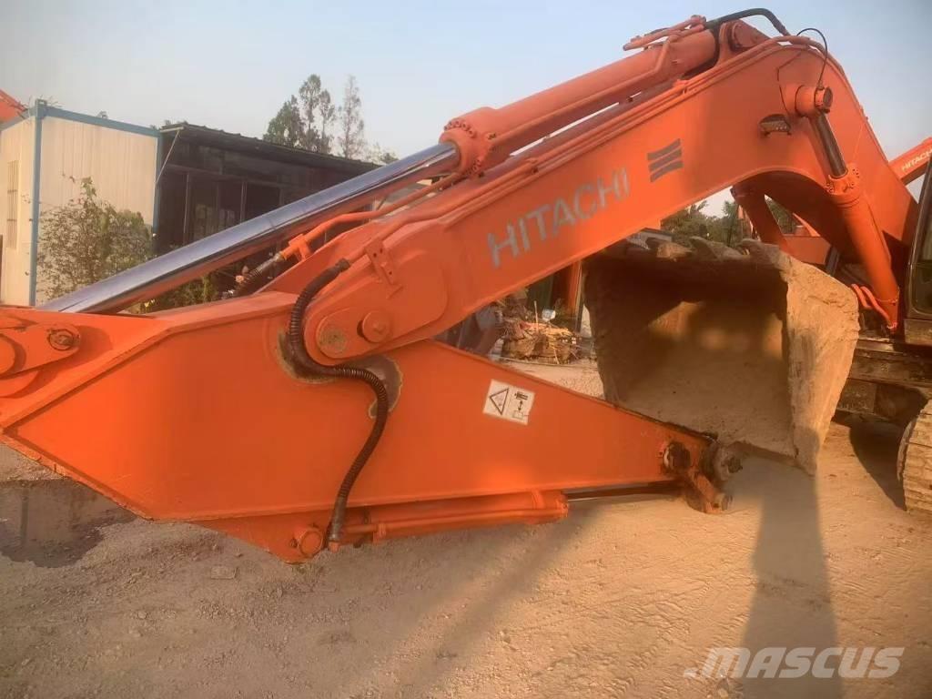 Hitachi ZX 350 Pásové rýpadlá