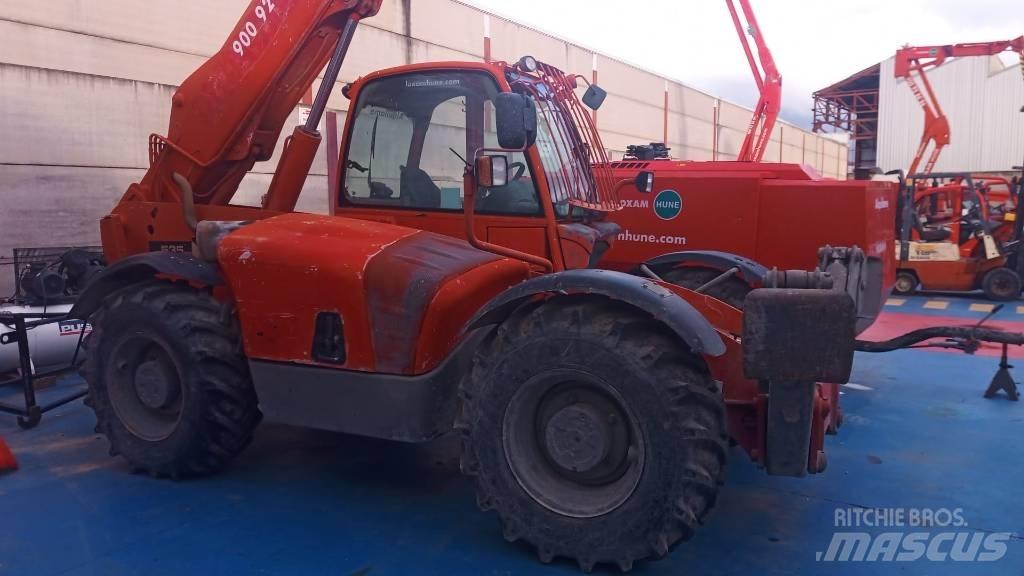 JCB 535-140 Teleskopické manipulátory