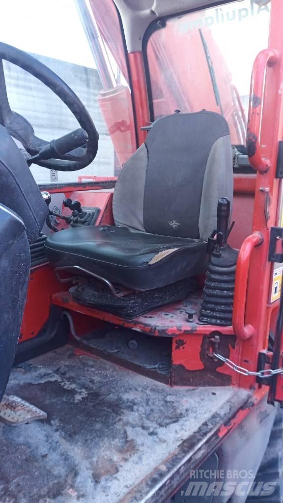 JCB 535-140 Teleskopické manipulátory