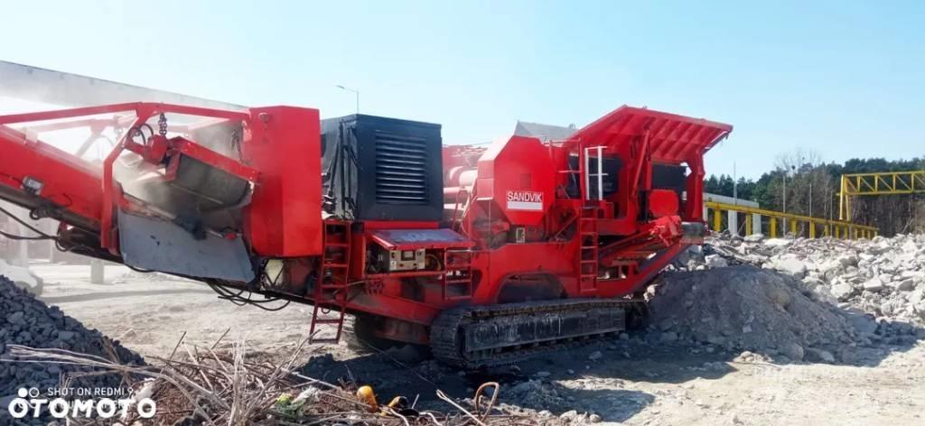 Sandvik QJ 330 Mobilné drviče