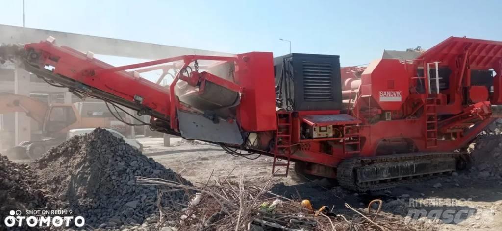 Sandvik QJ 330 Mobilné drviče