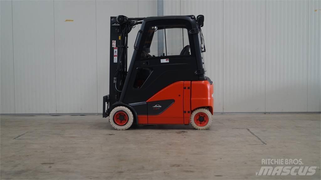 Linde E18PH Akumulátorové vozíky