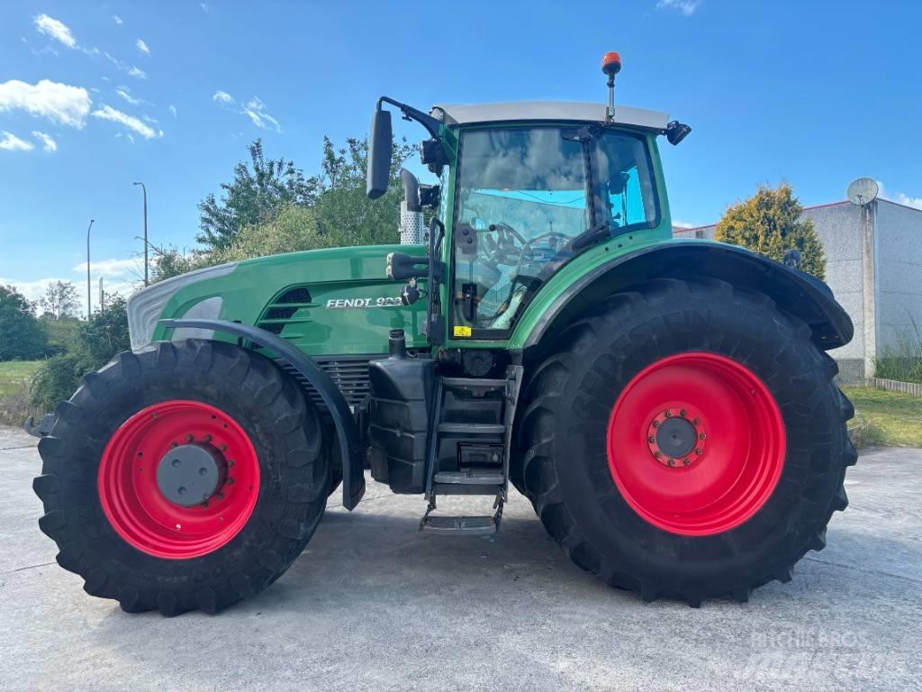 Fendt 933 Vario Traktory