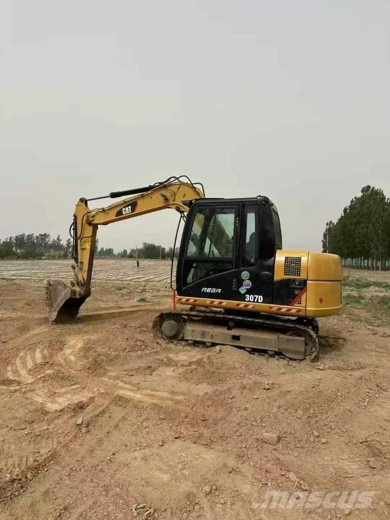 CAT 307d Pásové rýpadlá
