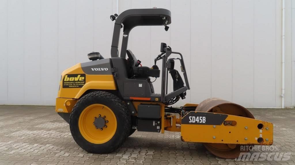 Volvo SD 45 B Ťahačové valce