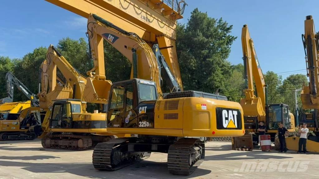 CAT 325 D Pásové rýpadlá