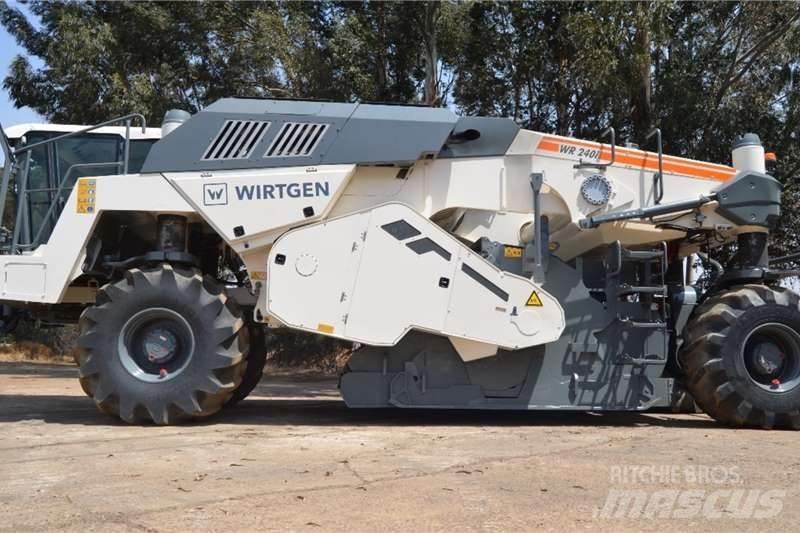 Wirtgen W240 Ďalšie nákladné vozidlá