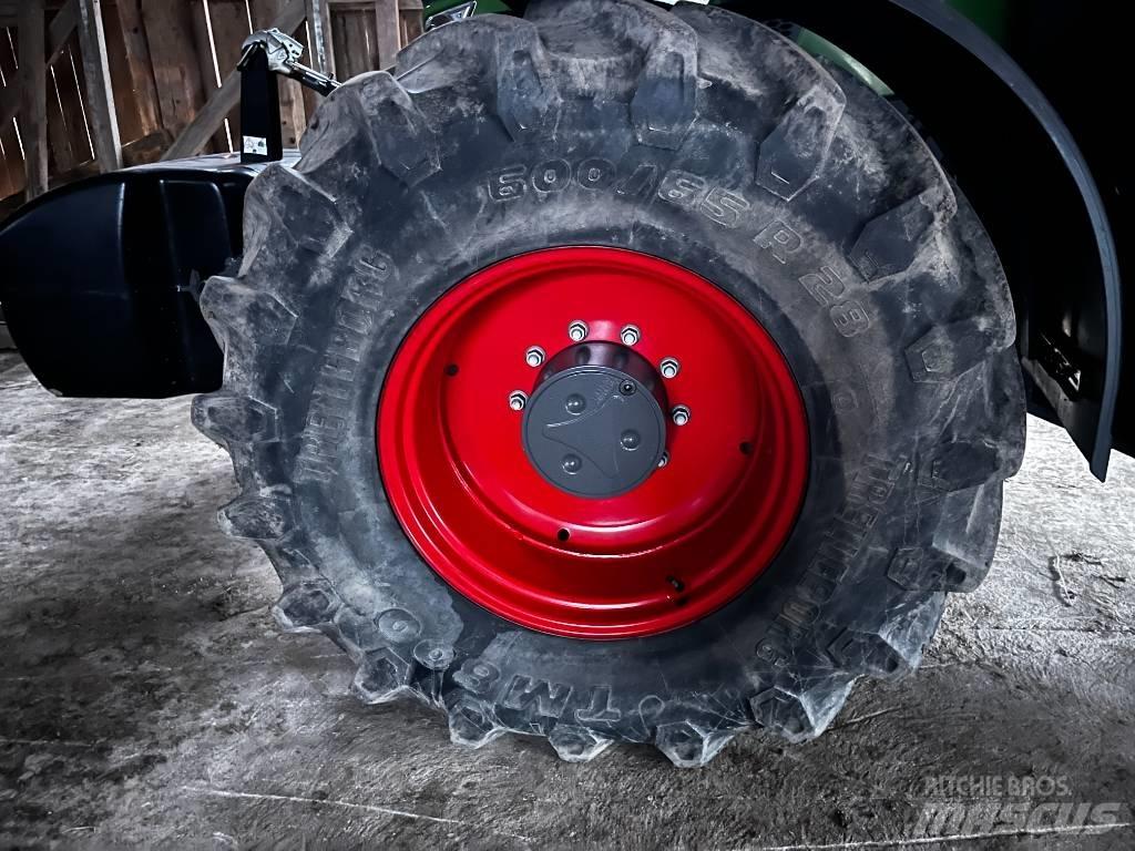 Fendt 720 Vario Traktory