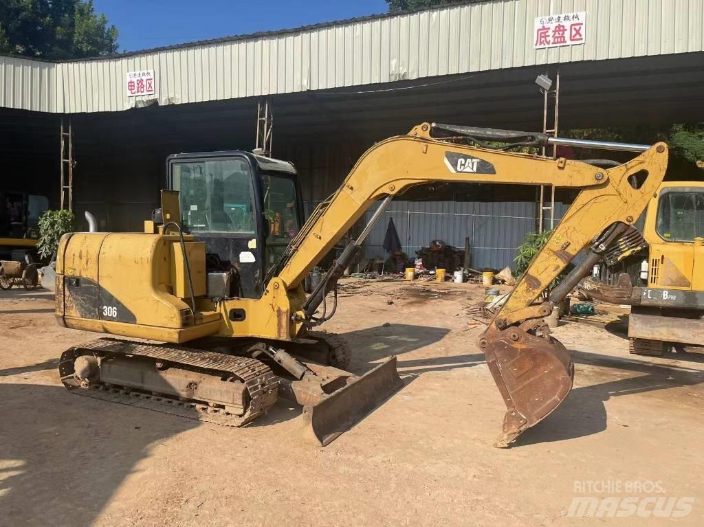 CAT 306 Pásové rýpadlá