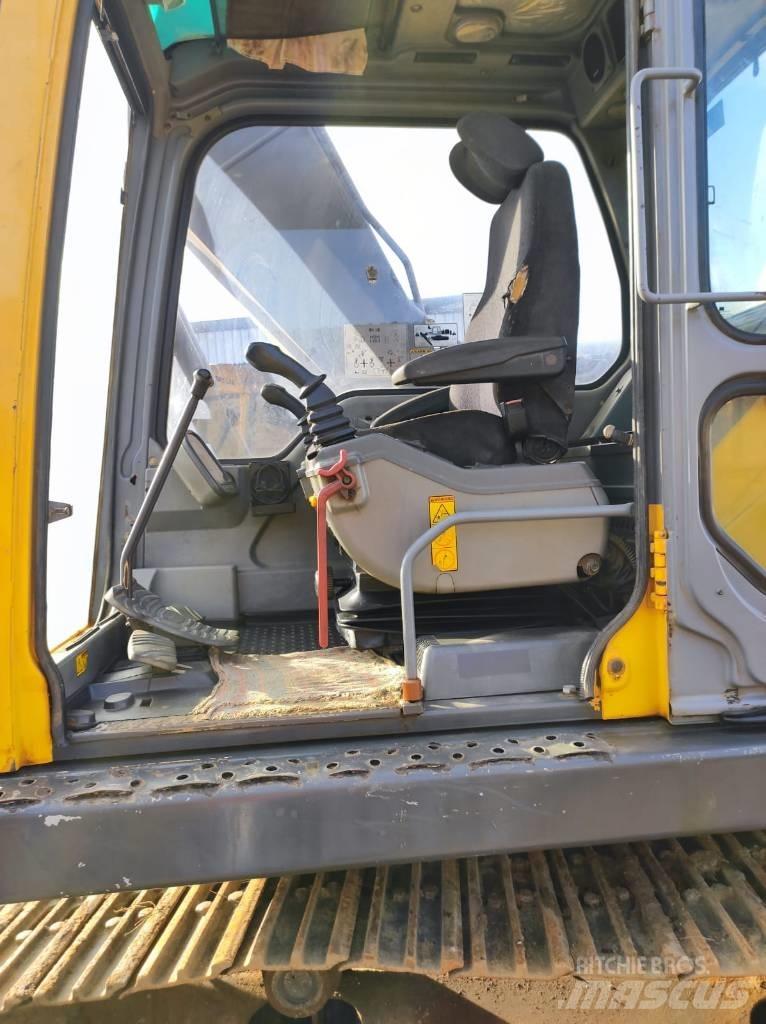 Volvo EC 210 B Pásové rýpadlá