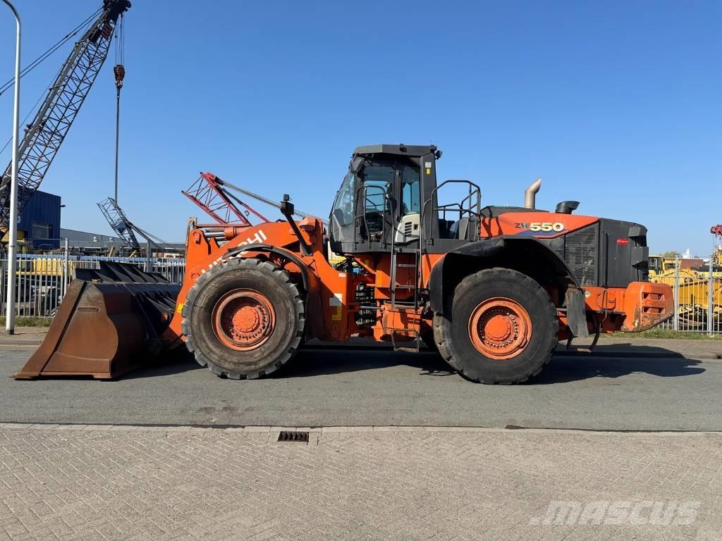 Hitachi ZW 550-6 Kolesové nakladače