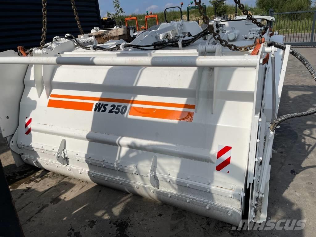 Wirtgen WS 250 Recyklovače asfaltu
