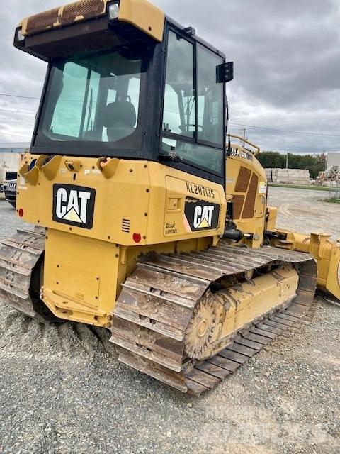 CAT D 3 K LGP Pásové dozéry