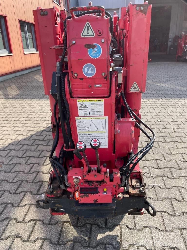 Unic URW 295 Pásové žeriavy
