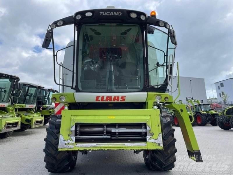 CLAAS Tucano 450 Kombinované zberacie stroje