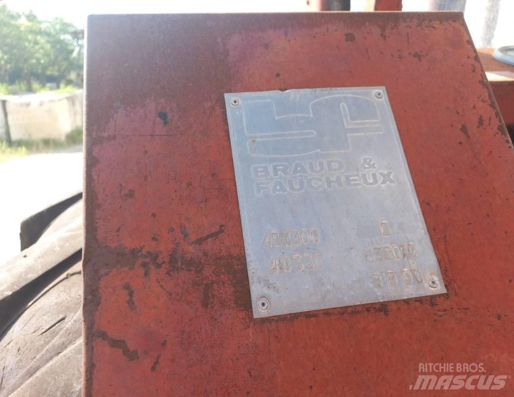 Manitou 4RM30G Dieselové vozíky