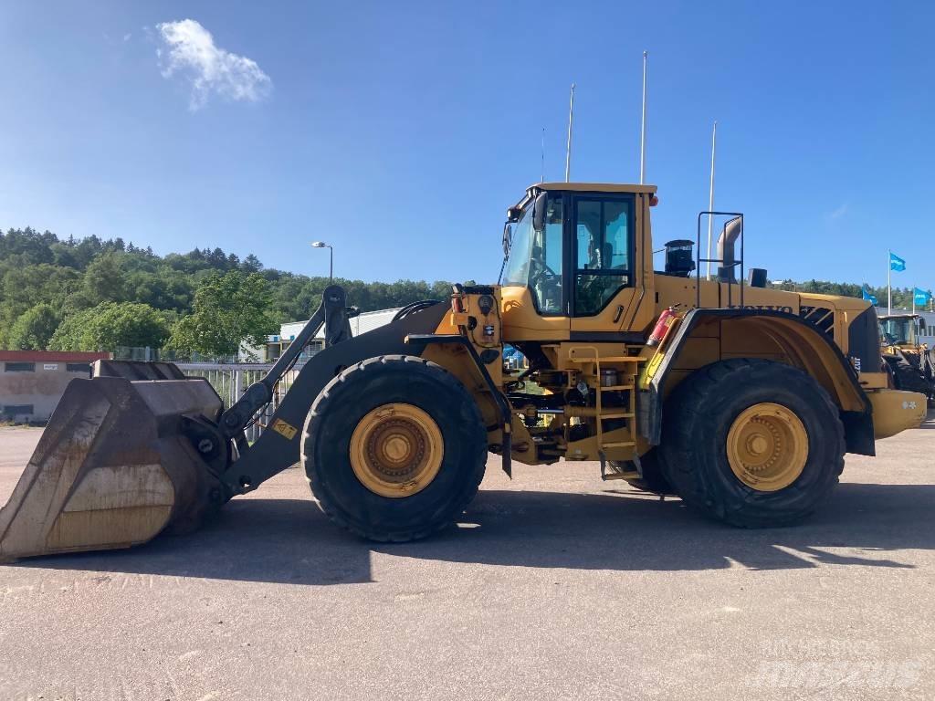 Volvo L 220 F Kolesové nakladače