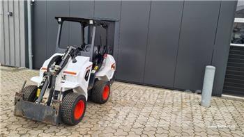 Bobcat L 28 Mininakladače