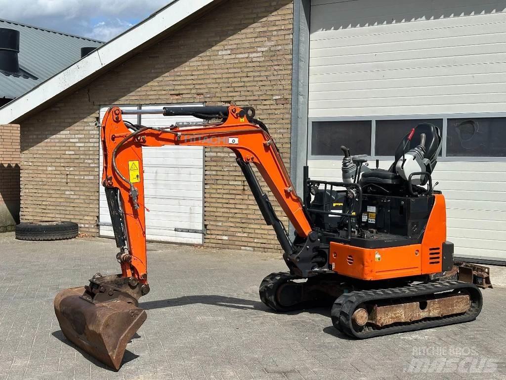 Hitachi ZX19U-6 YR Mini rýpadlá < 7t