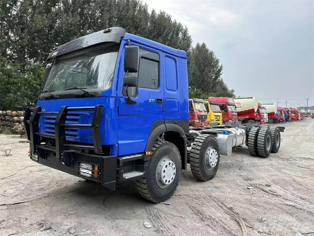 Howo 371 8x4 Sklápače