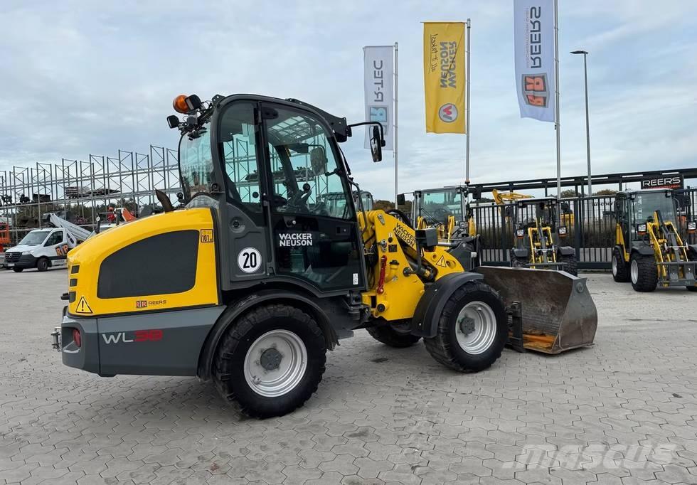 Wacker Neuson WL 38 Kolesové nakladače
