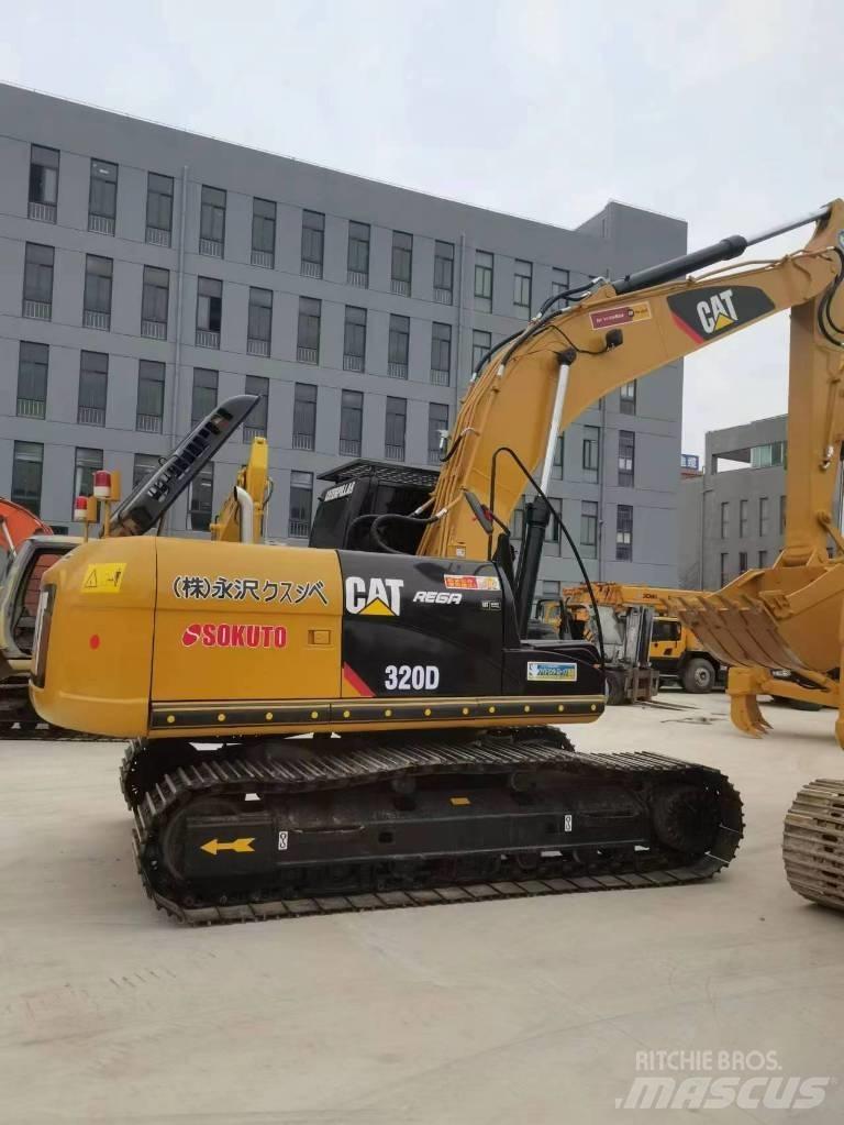 CAT 320 D Pásové rýpadlá