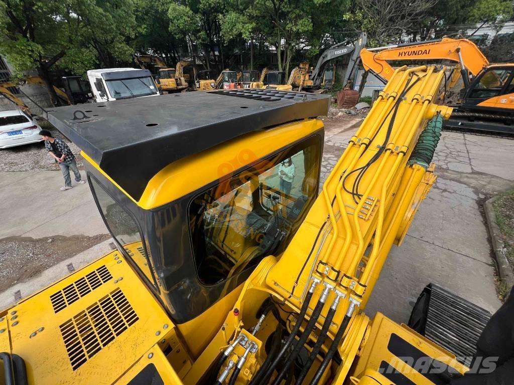 Komatsu PC 220-7 Pásové rýpadlá