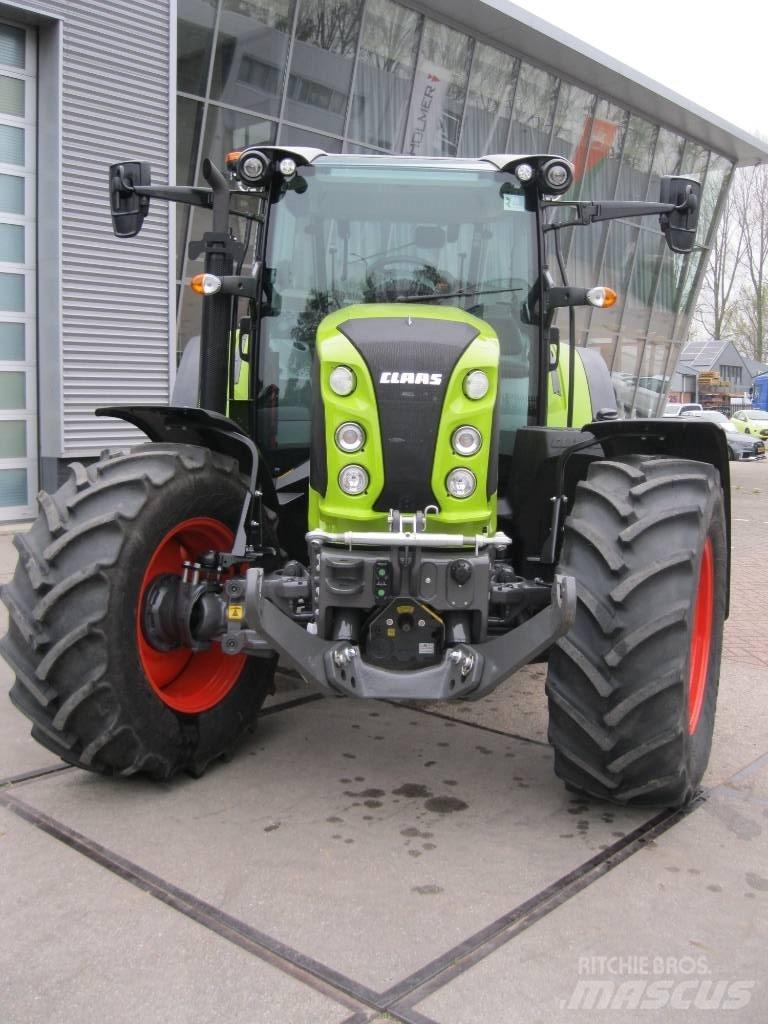 Claas Arion 470 Traktory