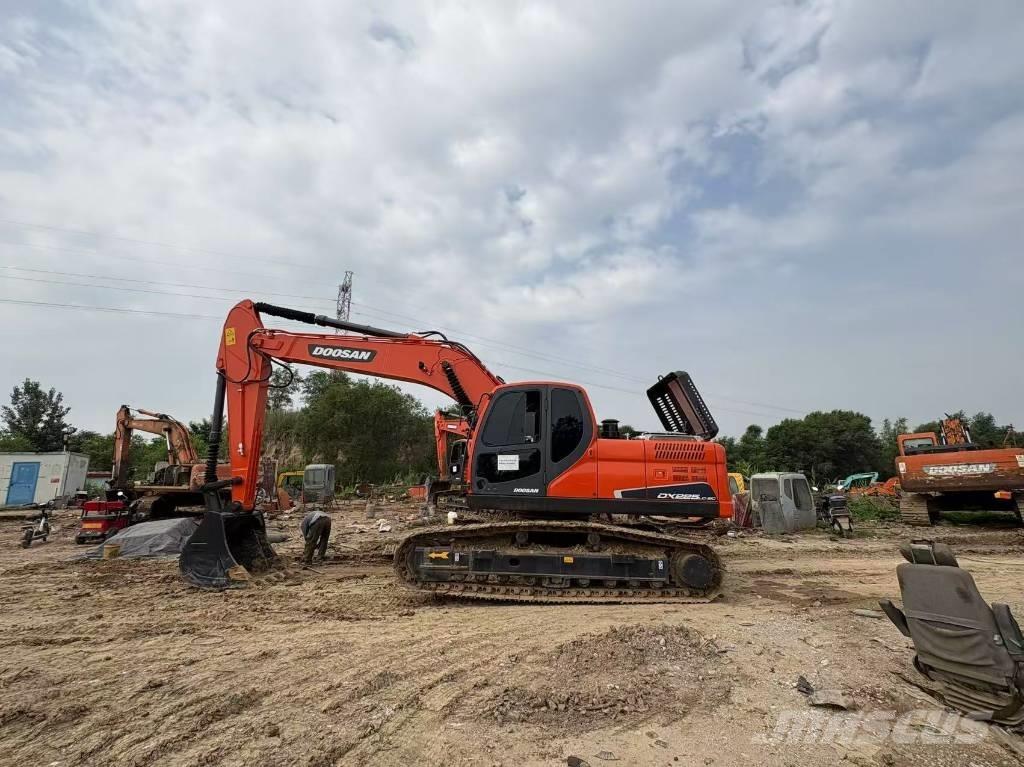 Doosan DX225LC-9C Pásové rýpadlá